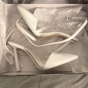 Jlo Calea pumps